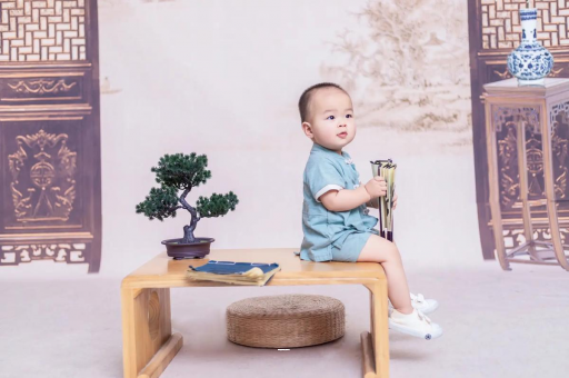 大同四个月宝宝可以坐着吗